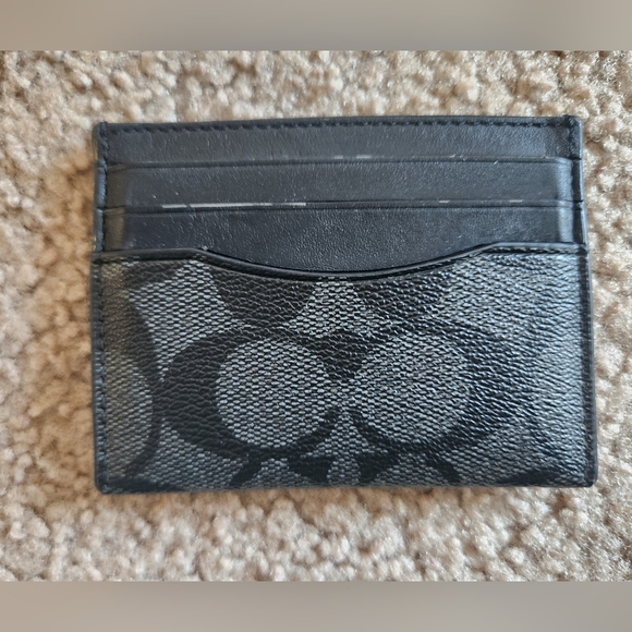 Coach Signature Black Card Holder - Picture 1 of 2